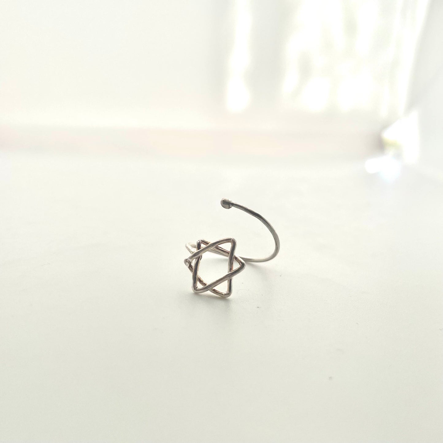 《六芒星 Ring》