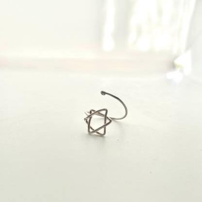 《六芒星 Ring》